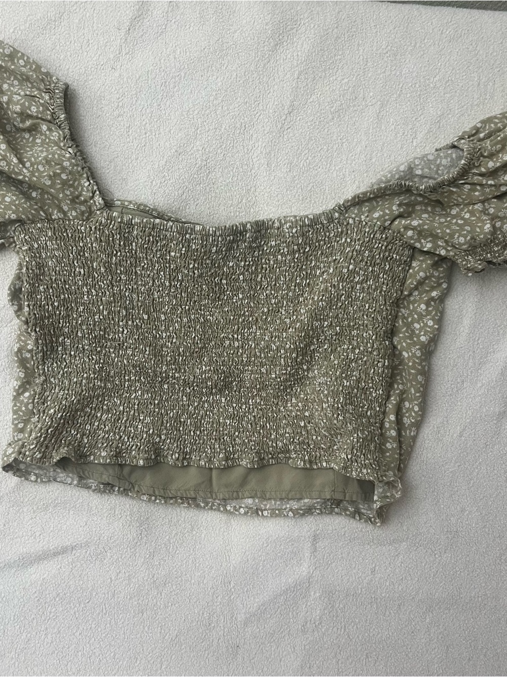 Abercrombie & Fitch Olive Green Floral Puff Sleeve Crop Top - Picture 6 of 9